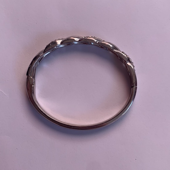 Silver bangle with diamonds - Picture 2 of 6